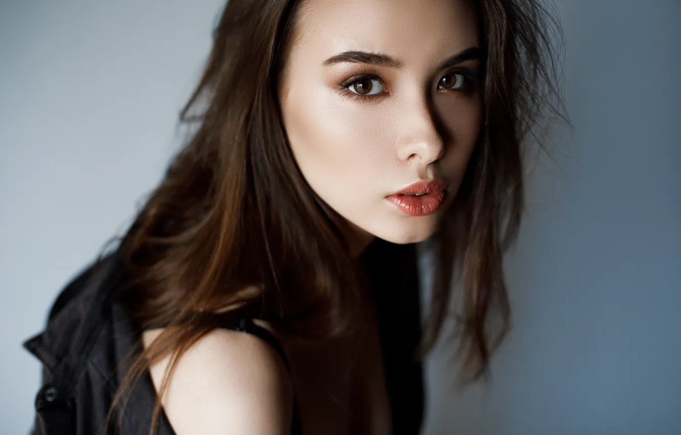 Photo wallpaper look, girl, face, portrait, Alexander Sasin, Daria Varnavino