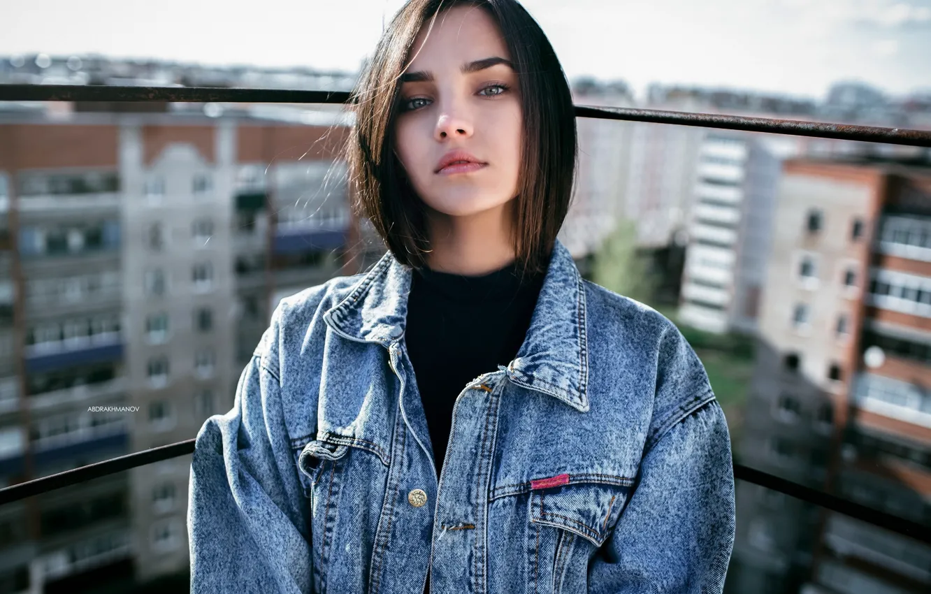 Photo wallpaper roof, look, the sun, pose, background, model, height, portrait