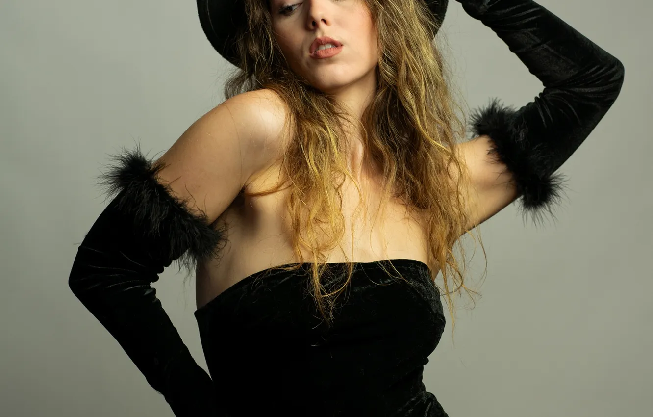 Photo wallpaper Pose, Gloves, Hands, Dress, Hat, Gwen