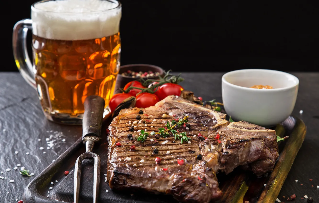 Photo wallpaper beer, meat, tomatoes, beer, spices, meat, spice
