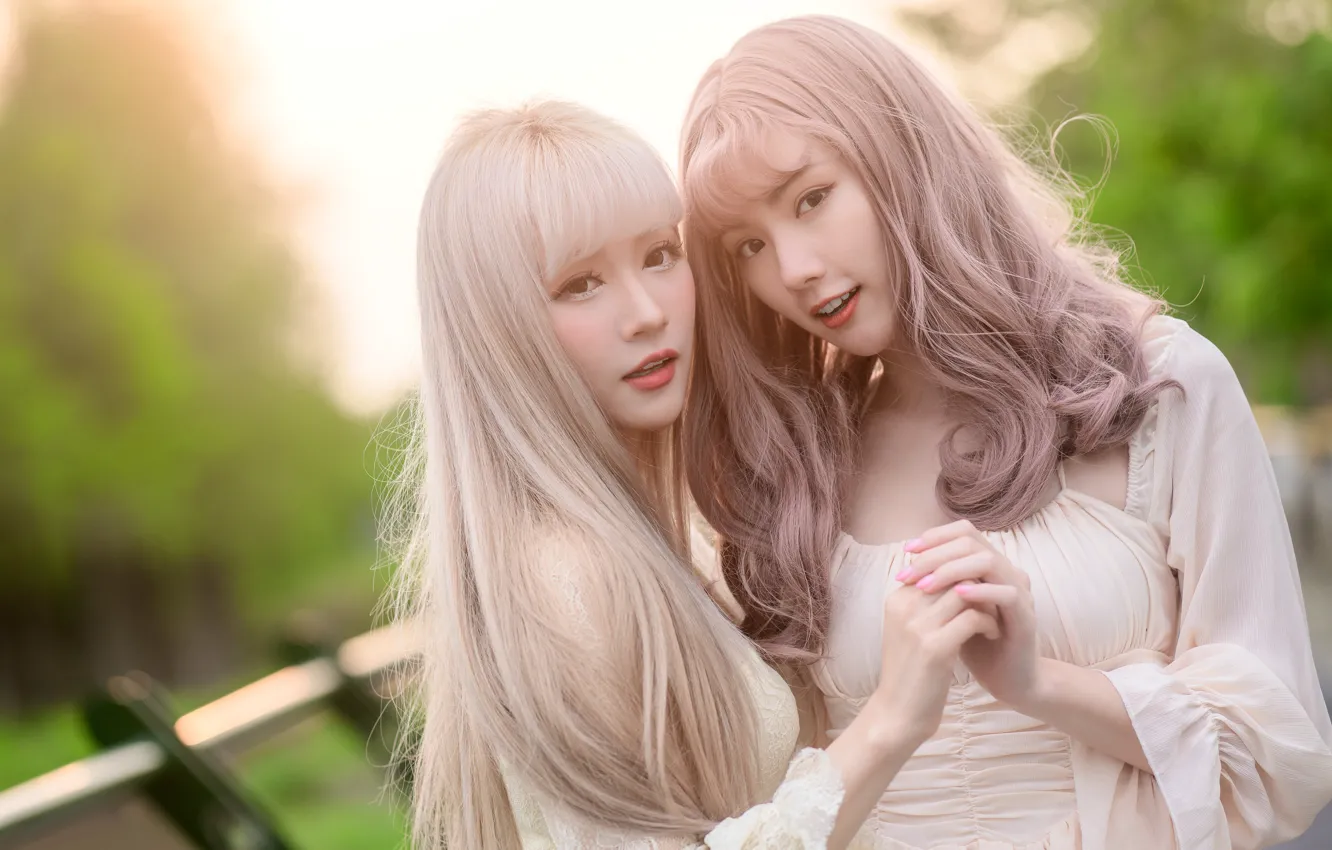 Photo wallpaper girl, light, pose, smile, together, portrait, hands, makeup