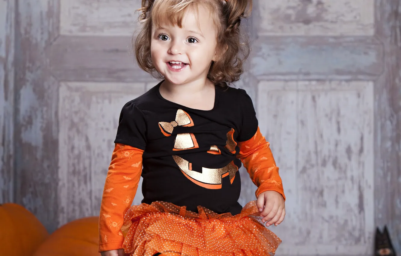 Photo wallpaper joy, children, smile, small, baby, girl, Halloween, beautiful