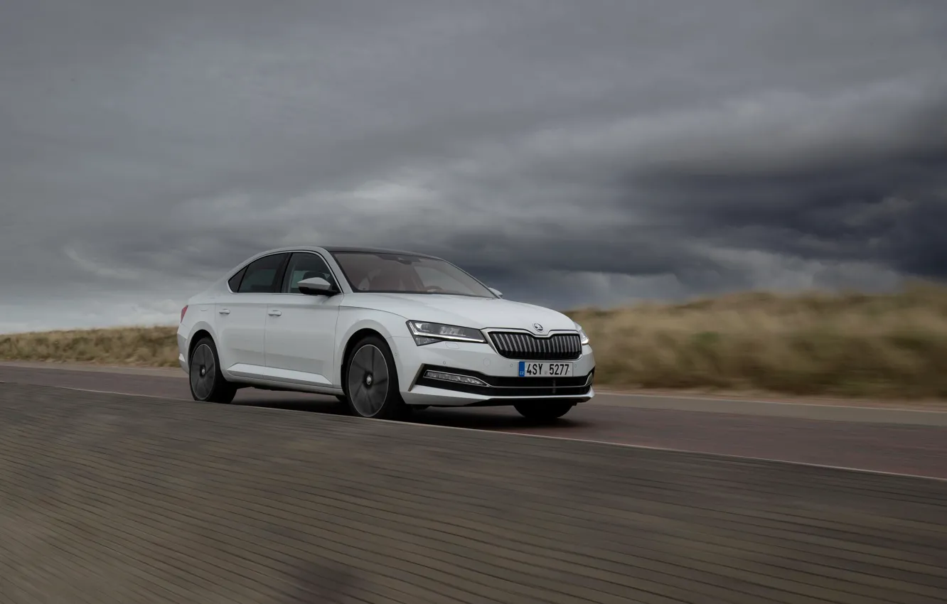 Photo wallpaper overcast, sedan, hybrid, Skoda, Skoda, Superb, 2020, 2019