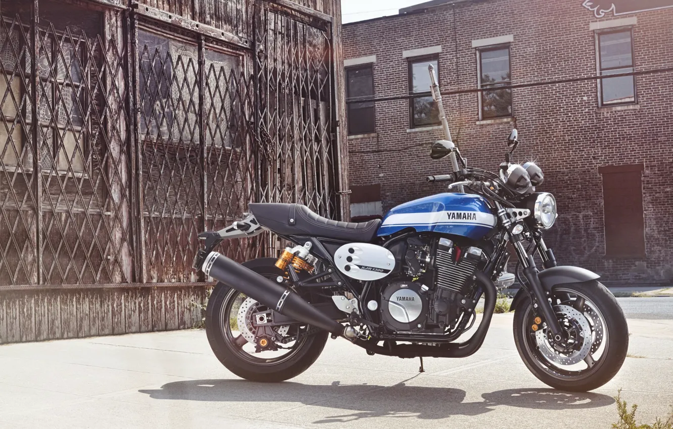 Photo wallpaper Yamaha, motorcycle, speed, classic, Moto, 2015, xjr1300