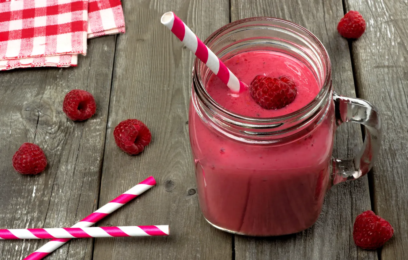 Photo wallpaper raspberry, Board, juice, tube, drink, napkin, smoothies
