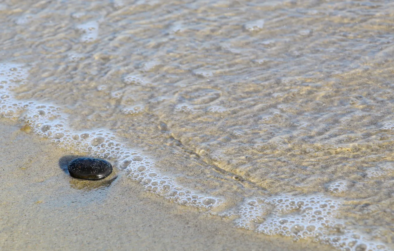 Photo wallpaper stone, water, sand, wave