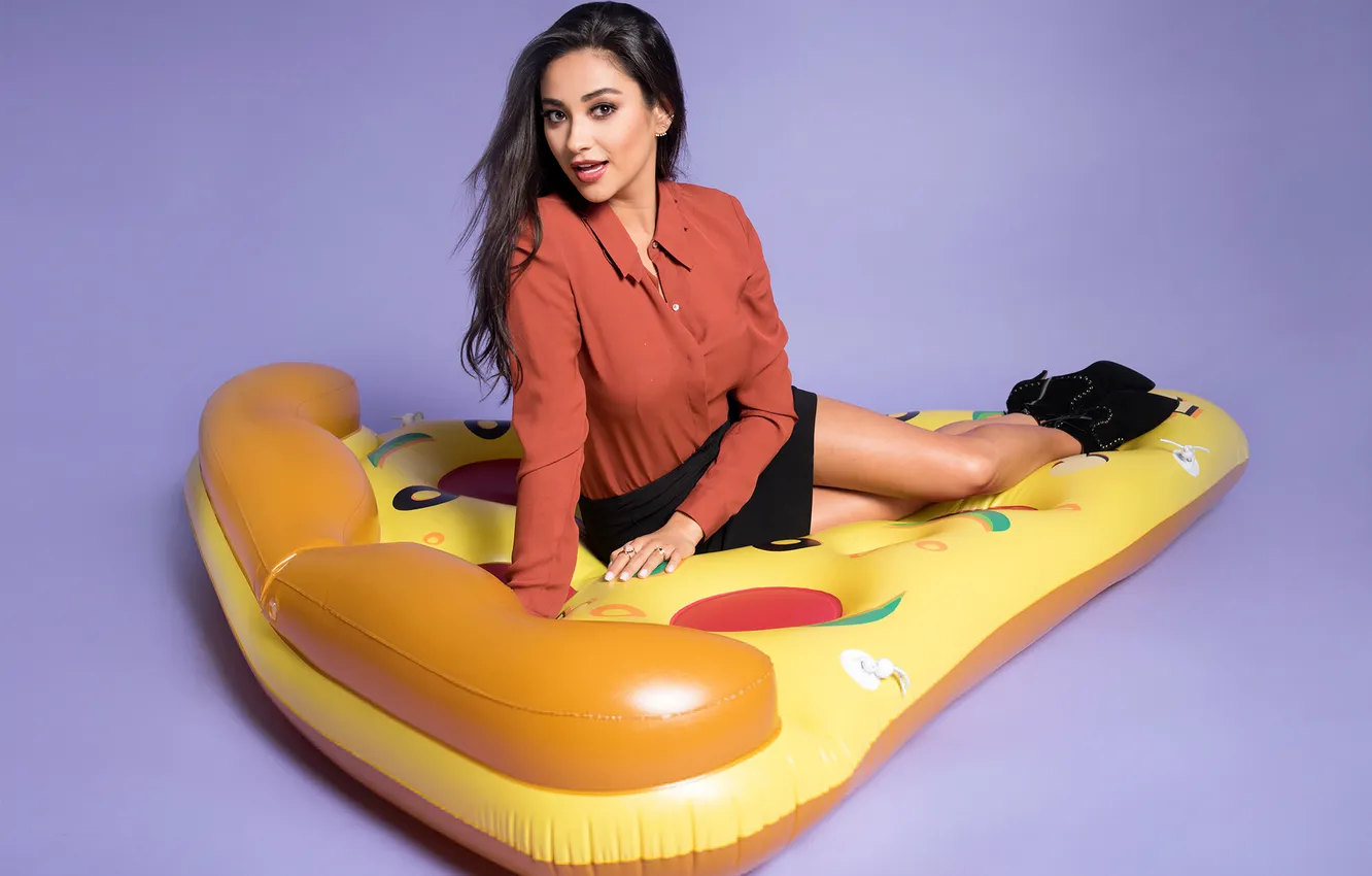 Photo wallpaper pose, model, skirt, makeup, actress, brunette, hairstyle, photographer