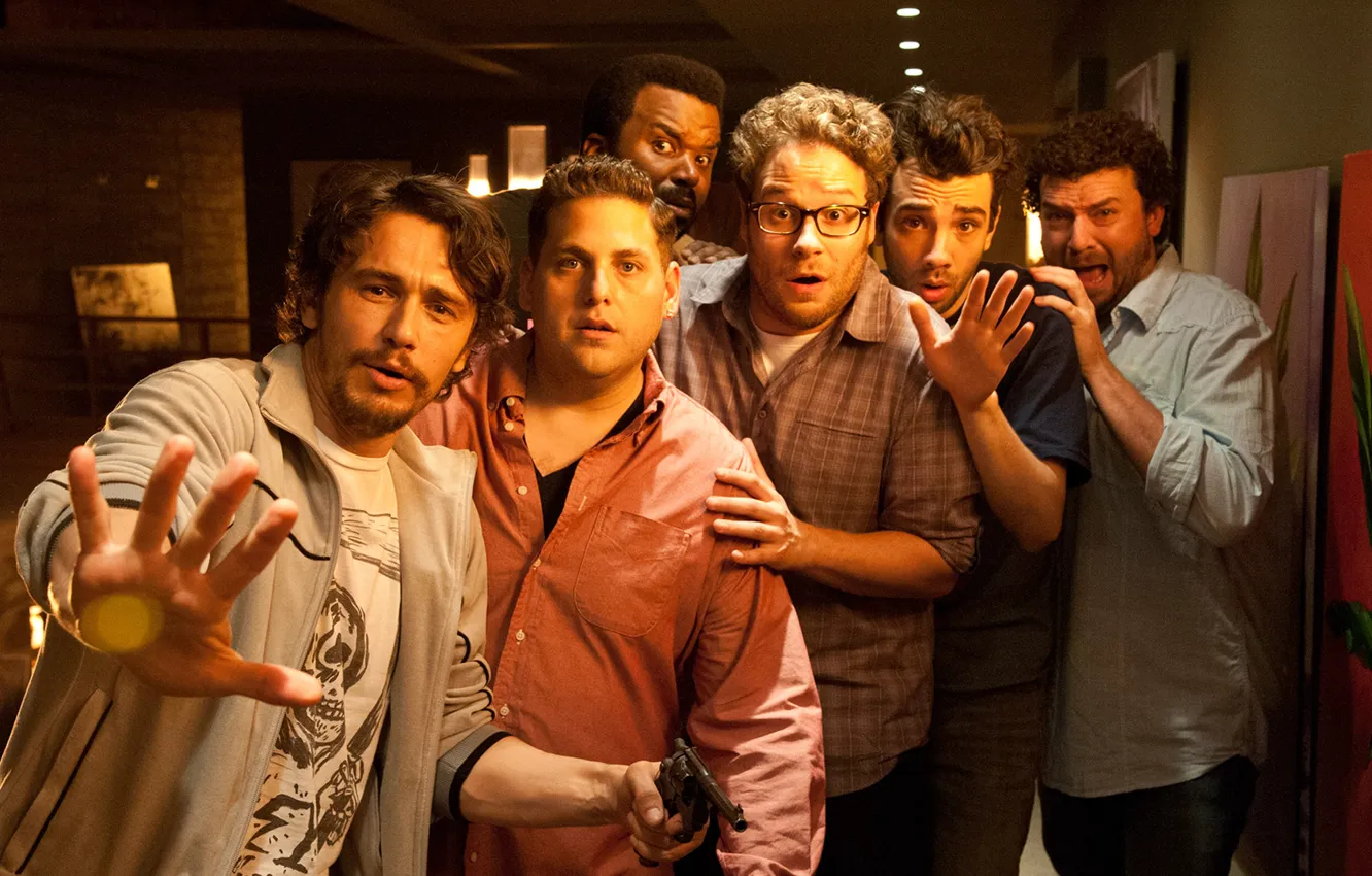 Photo wallpaper gun, James Franco, Comedy, revolver, Jonah Hill, Comedy, Craig Robinson, Seth Rogen