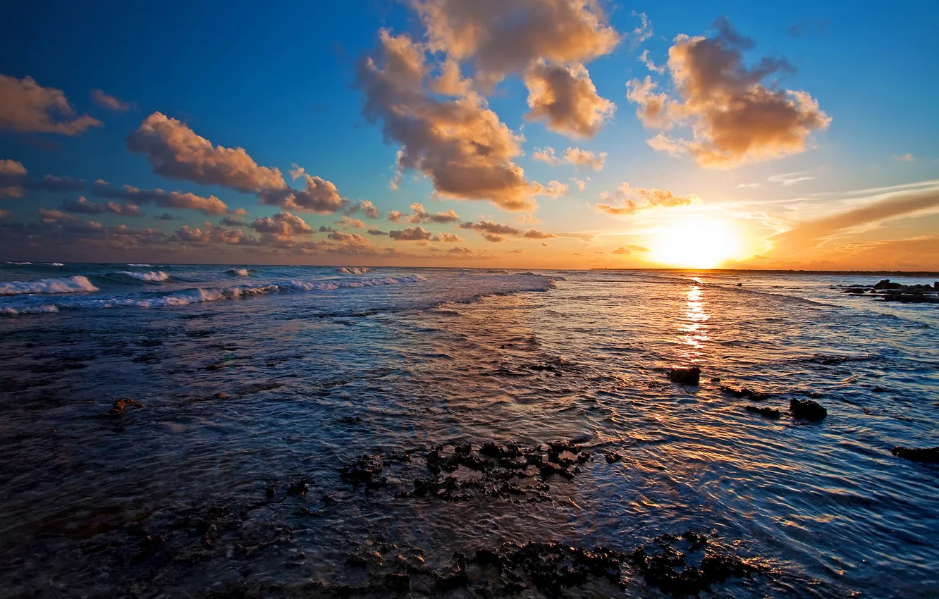 Photo wallpaper clouds, sunset, the ocean