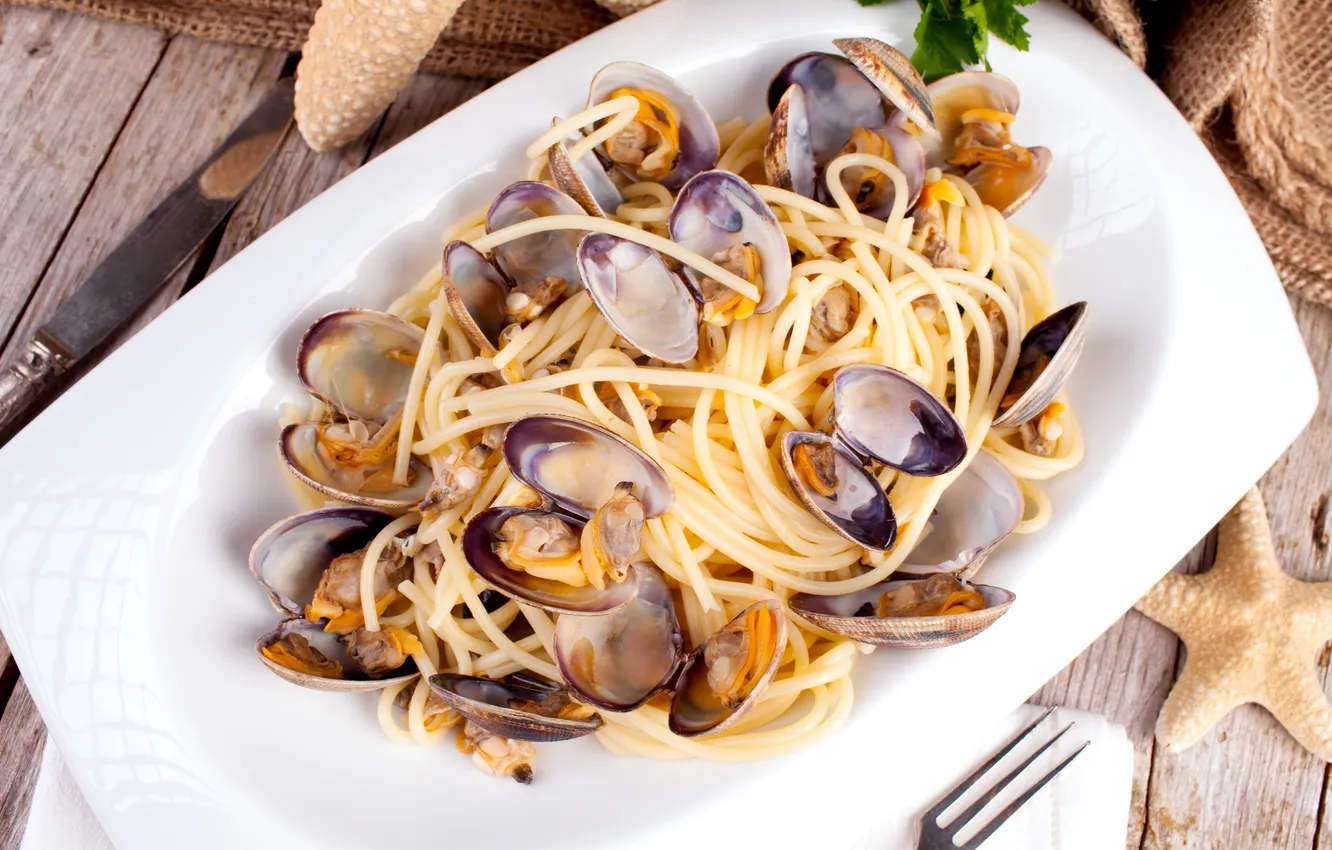 Photo wallpaper knife, plug, spaghetti, starfish, mussels