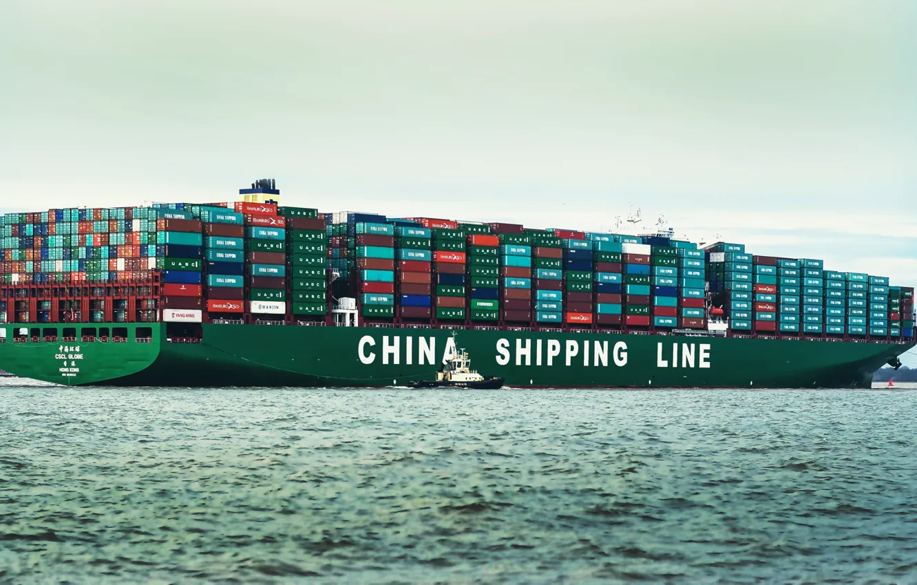 Photo wallpaper tug, container, A container ship, globe, Vessel, Container Ship, M/V Globe, China Shipping Group