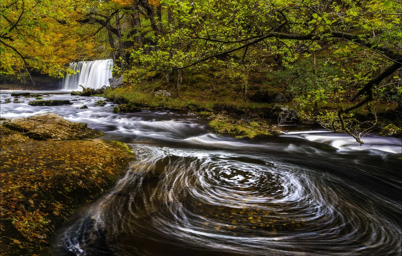 Photo wallpaper river, autumn, waterfall, Wales, Sgwd Nonsense Top, Upper Gushing falls