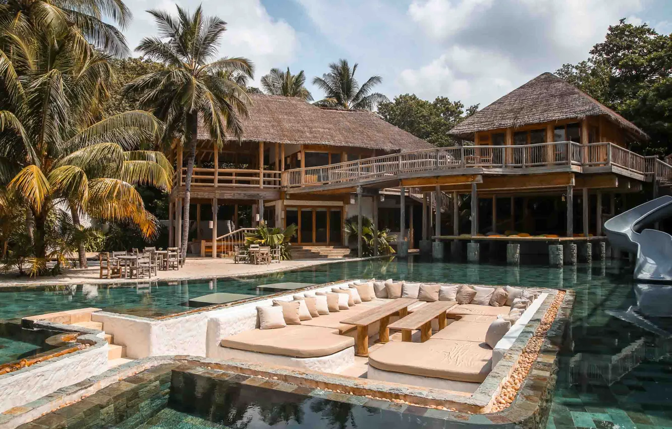 Photo wallpaper palm trees, pool, The Maldives, the hotel, Bungalow