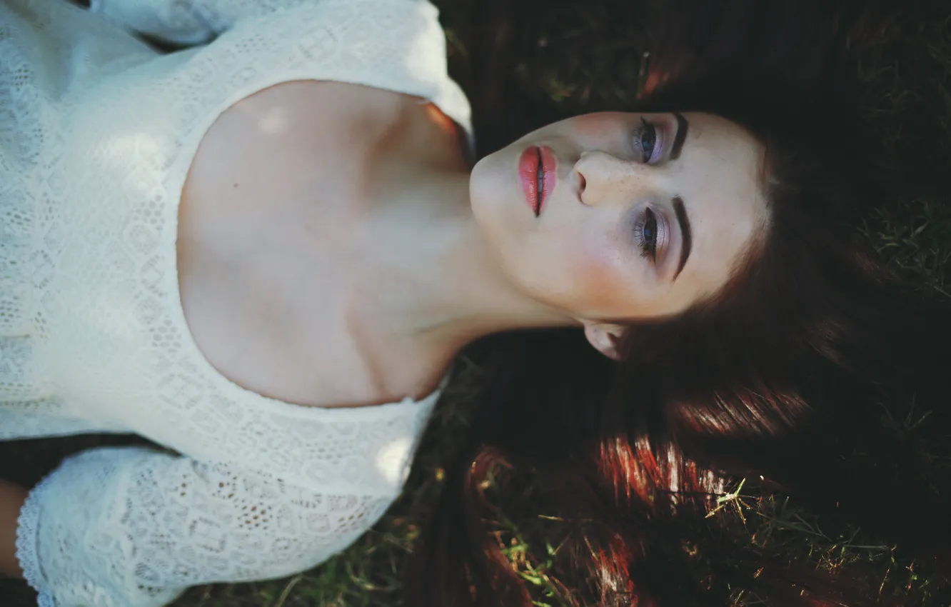 Photo wallpaper look, girl, eyebrows, lies