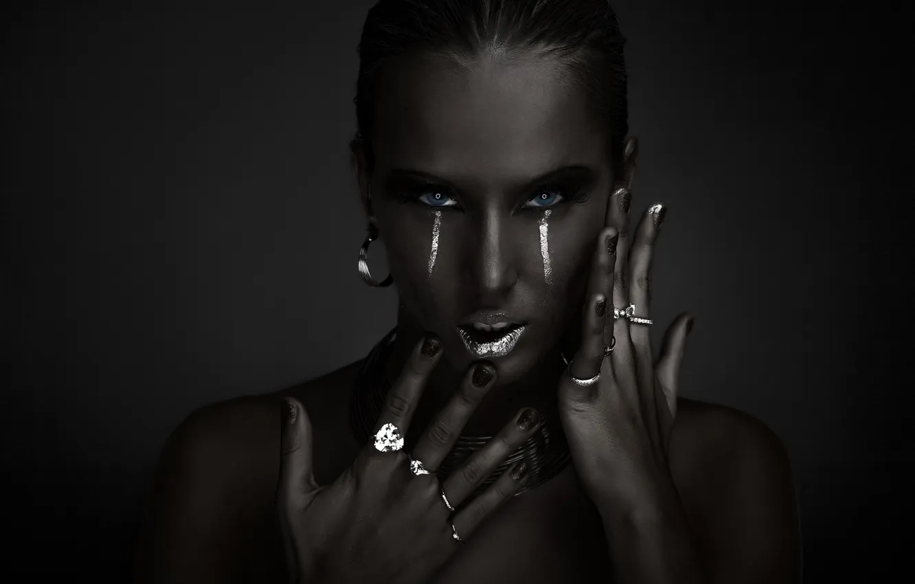 Photo wallpaper girl, paint, ring, lips