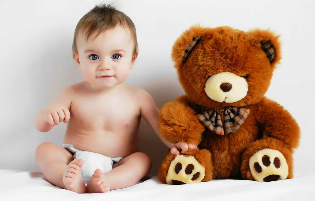 Photo wallpaper child, baby, bear, child, diaper, diaper, soft toy