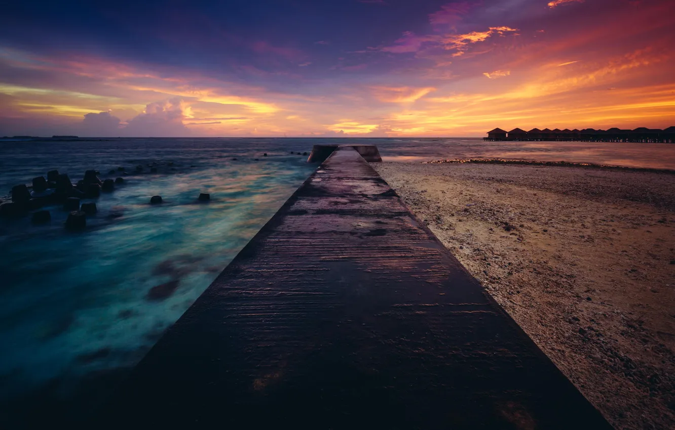 Photo wallpaper the ocean, dawn, shore, Marina, pierce, The Maldives