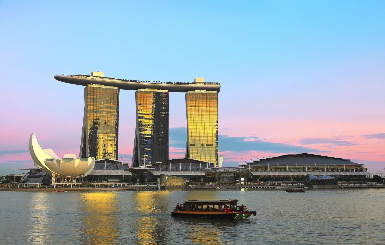Photo wallpaper the sky, boat, channel, Singapore, the hotel, Singapore, Marina Bay Sands