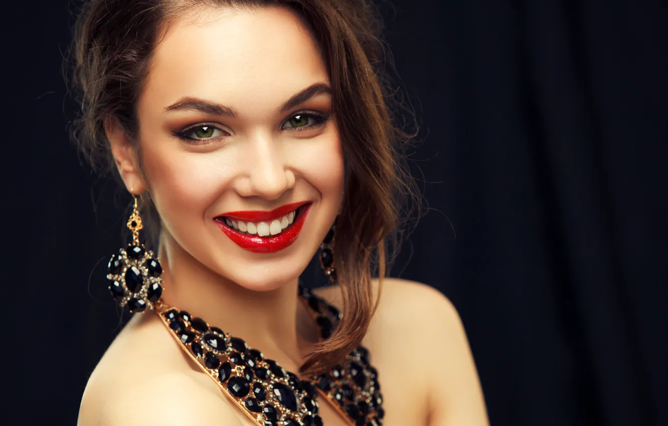 Photo wallpaper look, girl, smile, earrings, necklace, makeup, girl, brown hair