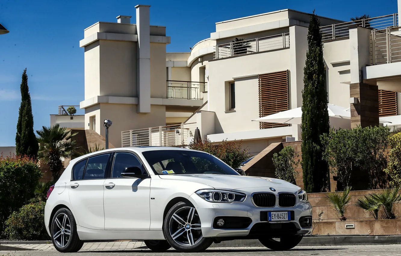Photo wallpaper BMW, BMW, 5-door, Sport Line, 2015, F20, 116d
