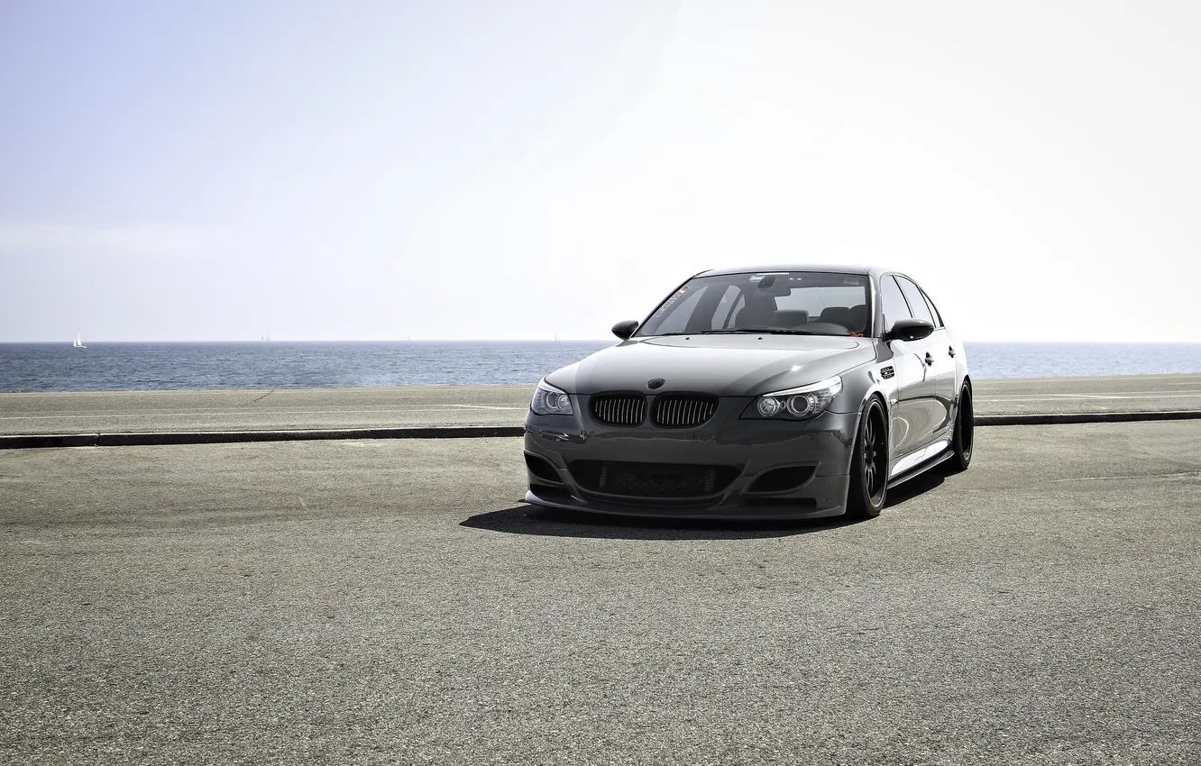 Photo wallpaper the sky, grey, bmw, BMW, shadow, front view, grey, e60
