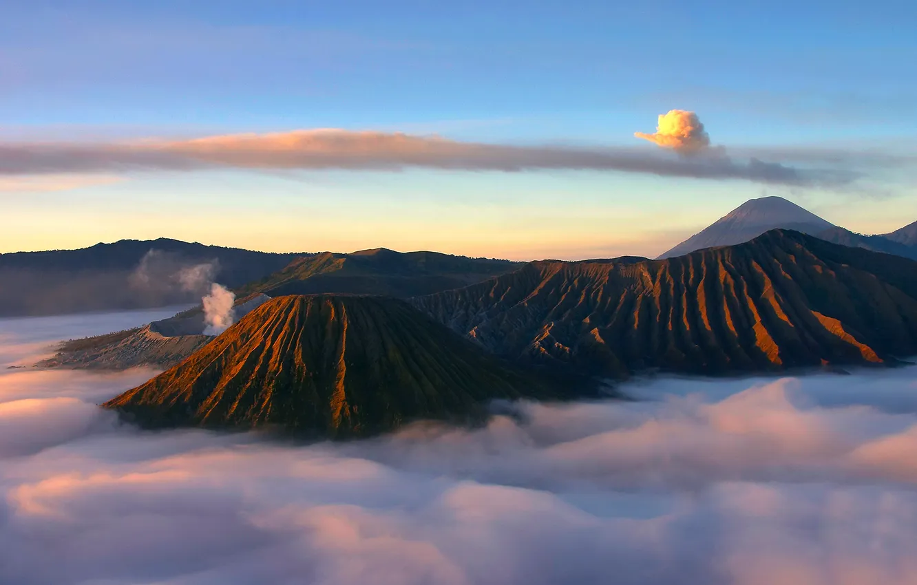 Photo wallpaper Asia, morning, the volcano, Indonesia, Bromo