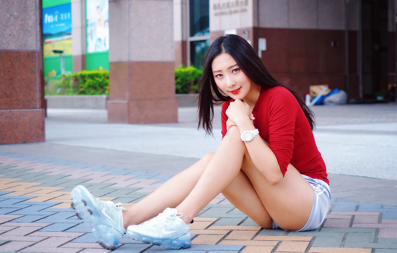 Photo wallpaper brunette, Asian, asian, cute girl, cute girl, sitting on the sidewalk, city photo shoot