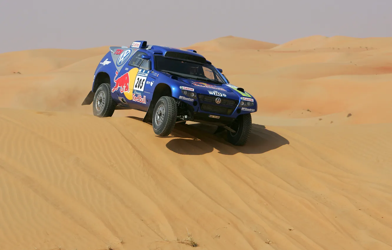 Photo wallpaper Volkswagen, in the sand, Touareg Race