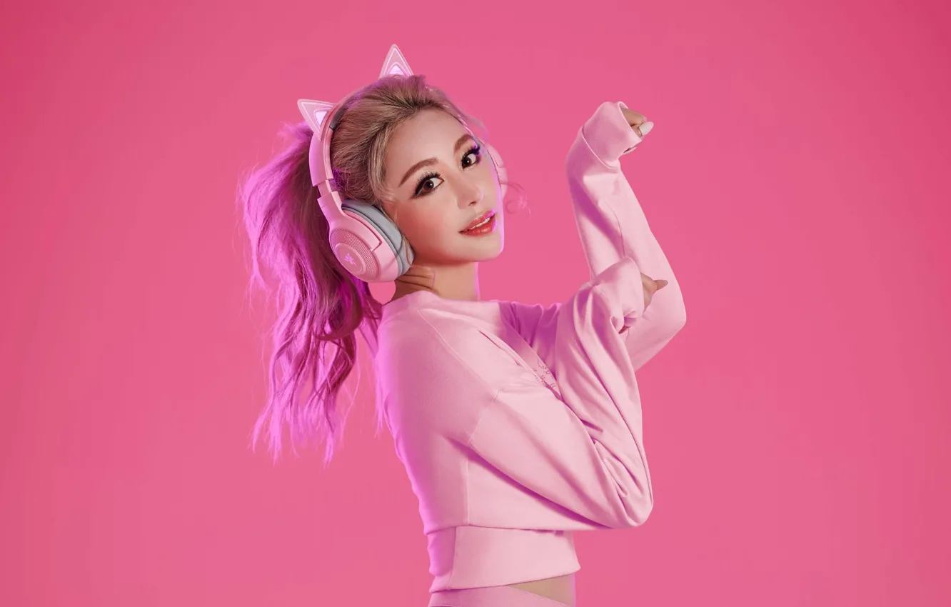 Photo wallpaper pose, smile, headphones, Asian, pink background, Razer, headphones, Gaming Headset