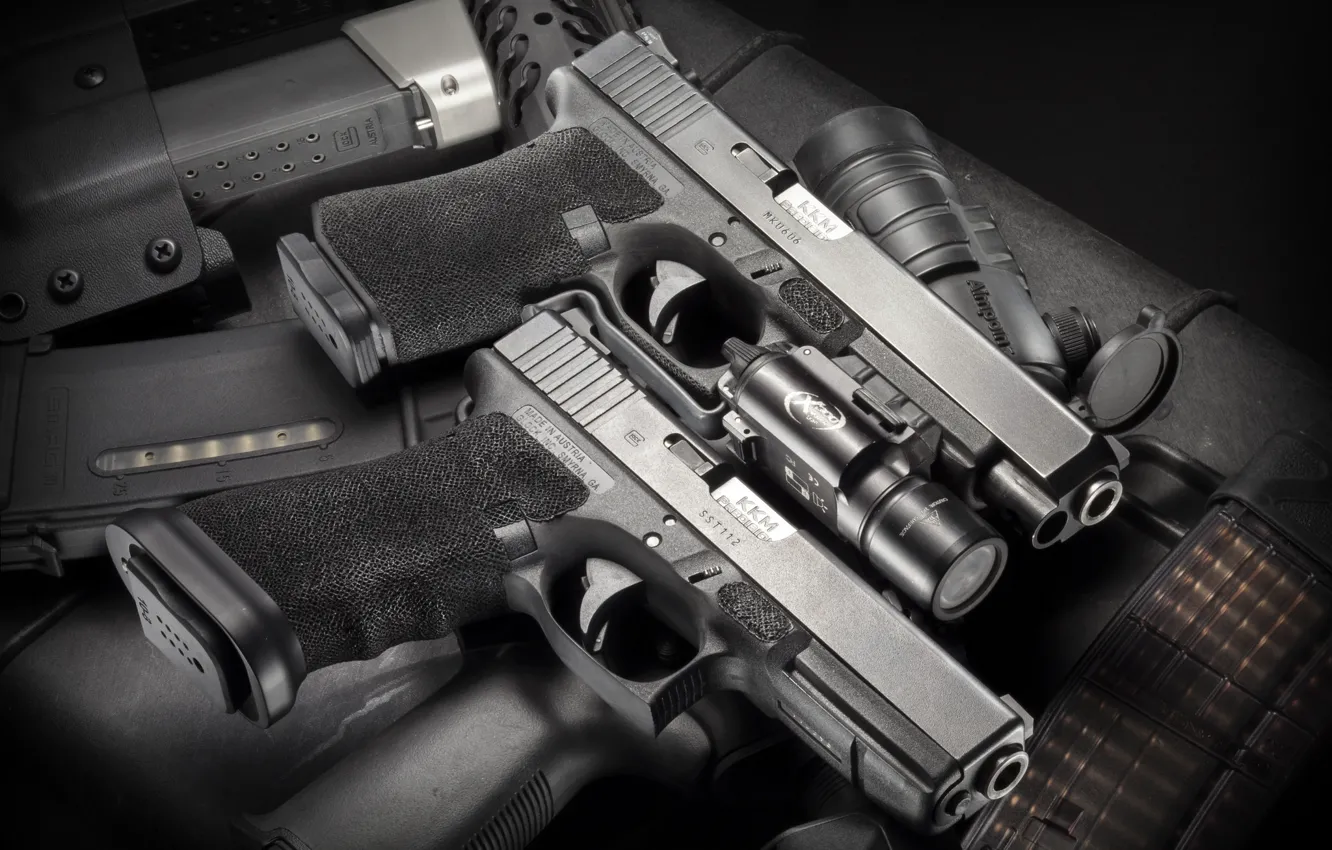 Photo wallpaper gun, weapons, flashlight, Glock 17/19