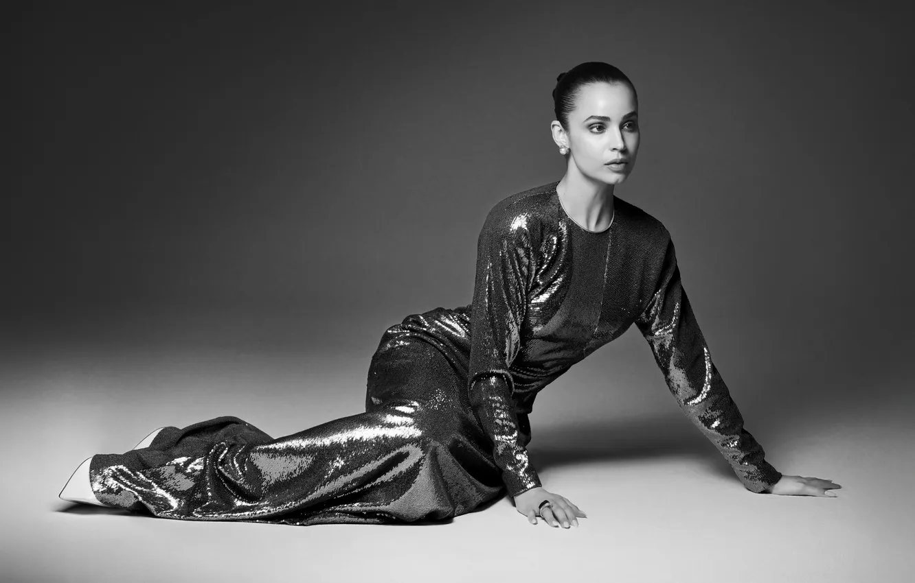 Photo wallpaper Magazine, Sofia Carson, tings