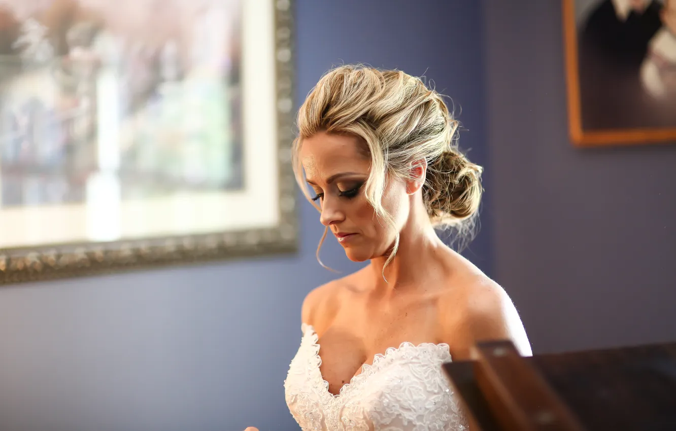 Photo wallpaper girl, blonde, the bride