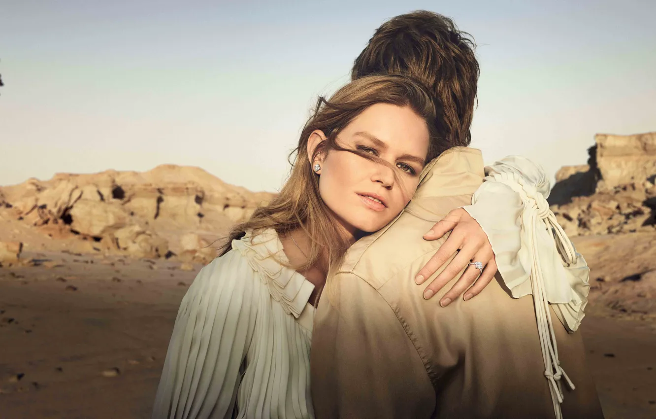 Photo wallpaper girl, earrings, ring, guy, two, Louis Vuitton, A collection of exquisite jewelry, LV Diamonds