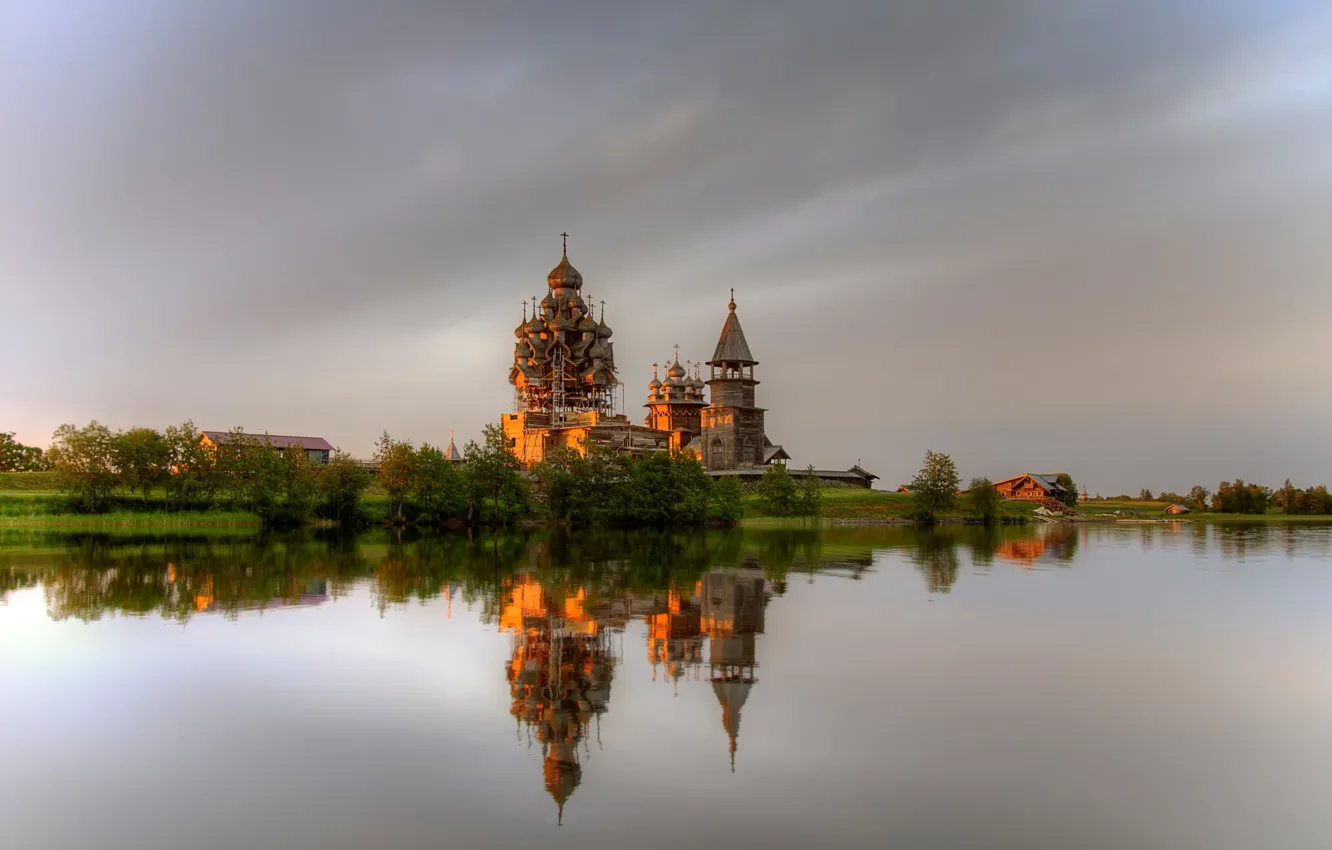 Photo wallpaper reflection, morning, Kizhi