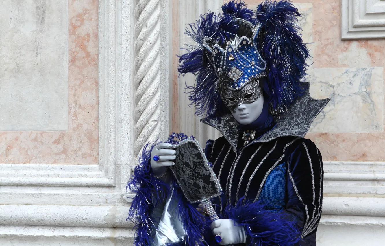 Photo wallpaper feathers, mirror, mask, costume, Venice, carnival
