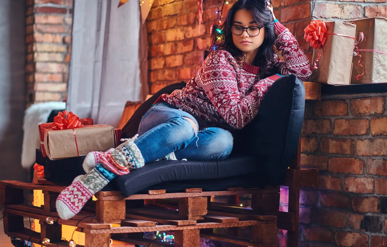 Photo wallpaper girl, beautiful, model, jeans, sweet, brunette, glasses, Charming