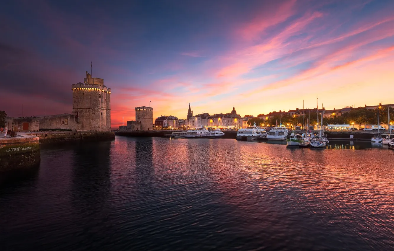 Photo wallpaper the city, dawn, tower, Bay, yacht