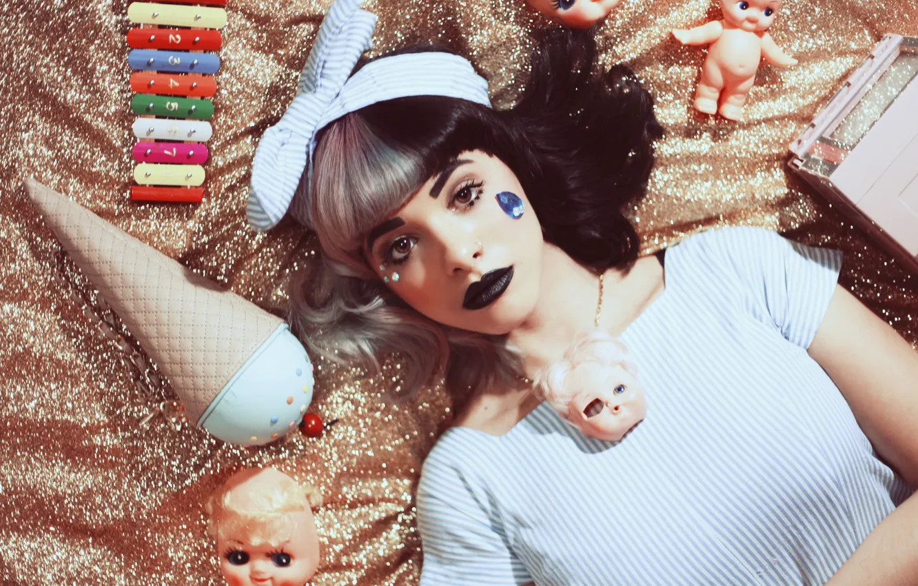 Photo wallpaper look, girl, hair, singer, singer, electro-pop, Melanie Martinez, Electropop