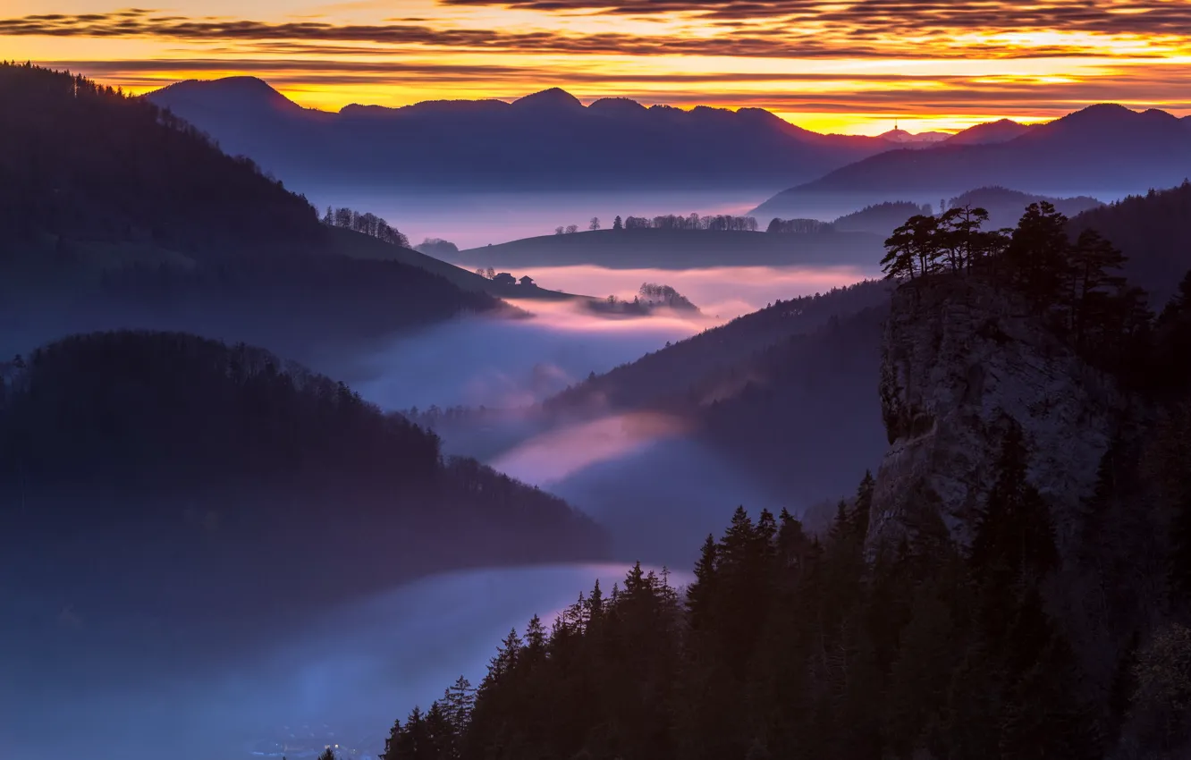Photo wallpaper the sky, mountains, fog