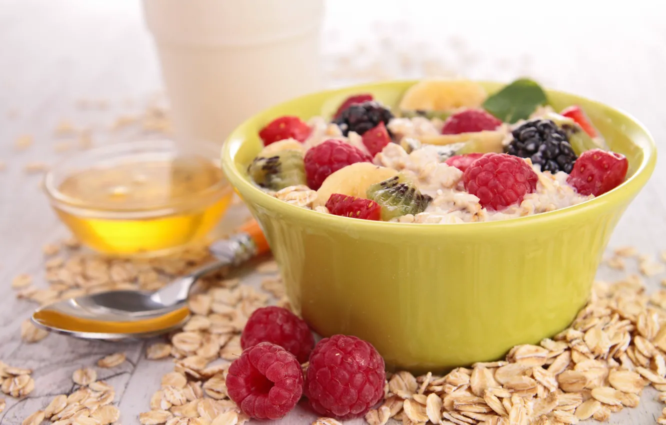Photo wallpaper berries, cereal, oatmeal
