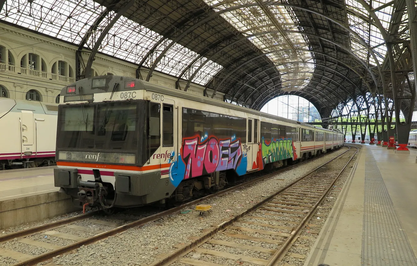 Photo wallpaper graffiti, station, train, train, railroad, Peron