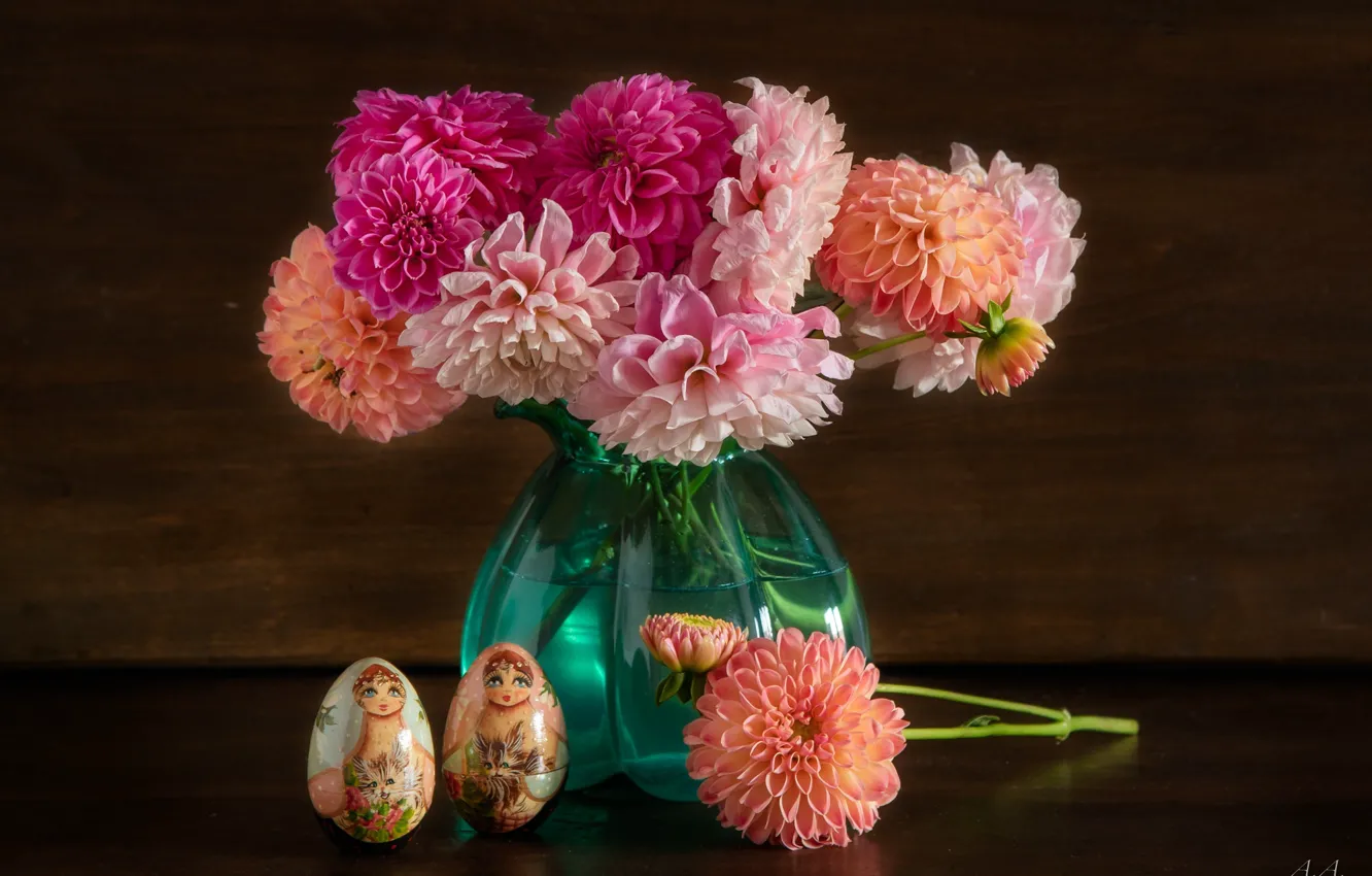 Photo wallpaper flowers, eggs, bouquet, vase, dahlias