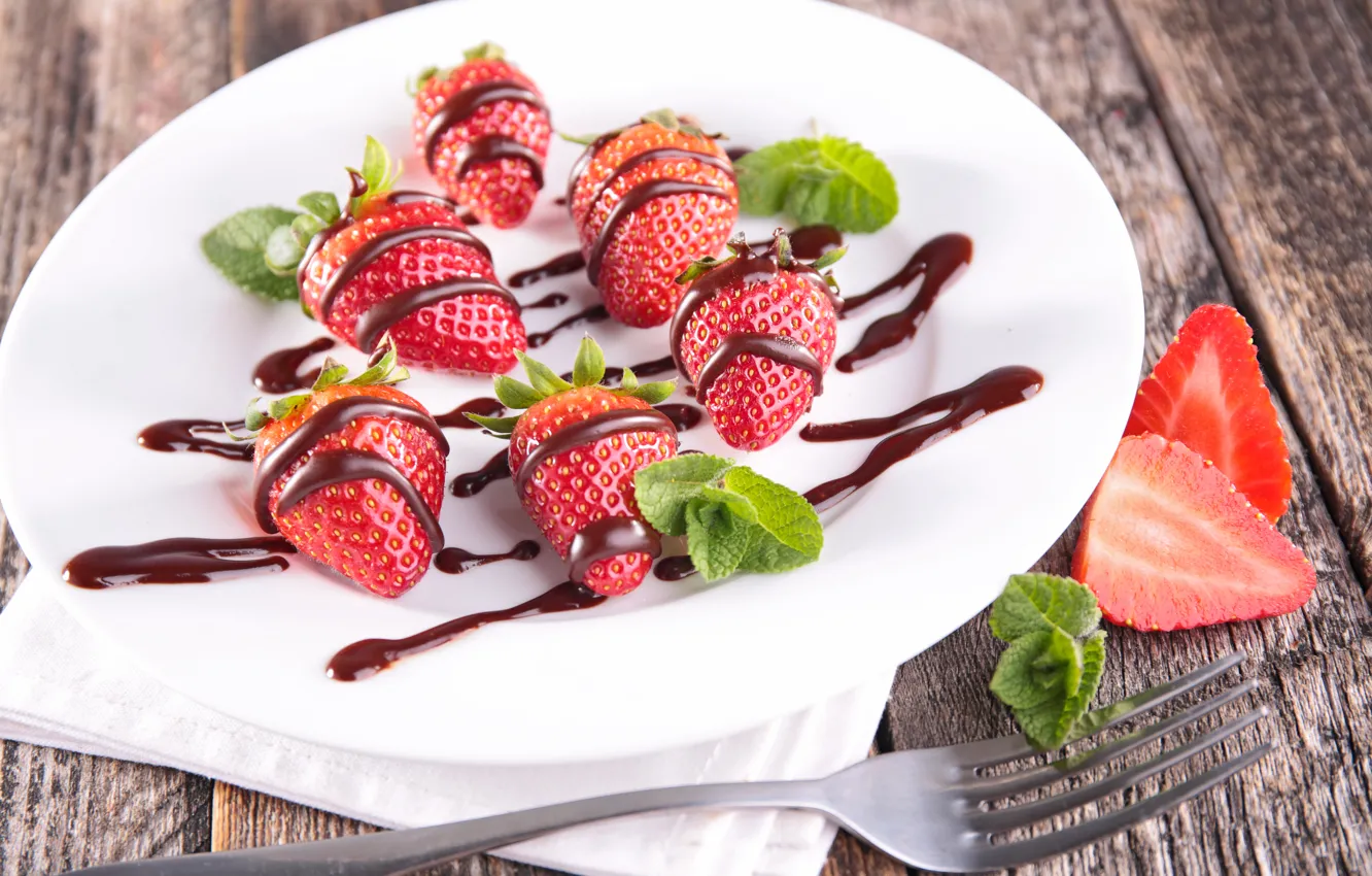 Photo wallpaper berries, chocolate, strawberry, plate, red, fresh, dessert, sweet