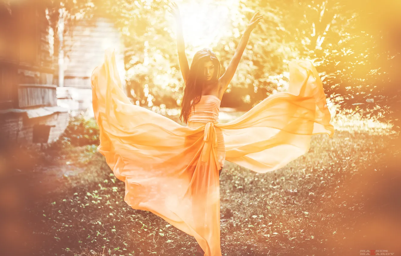 Photo wallpaper girl, the sun, flight, orange, nature, dress
