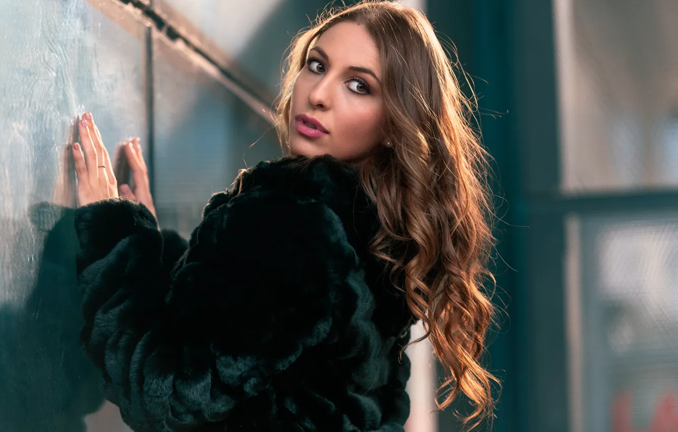 Photo wallpaper look, girl, model, hair, Nicole, coat