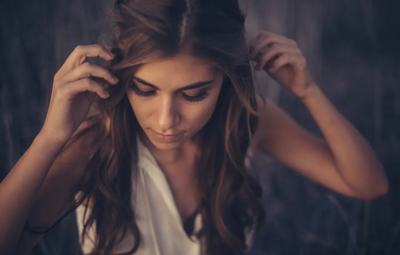 Photo wallpaper girl, face, brown hair