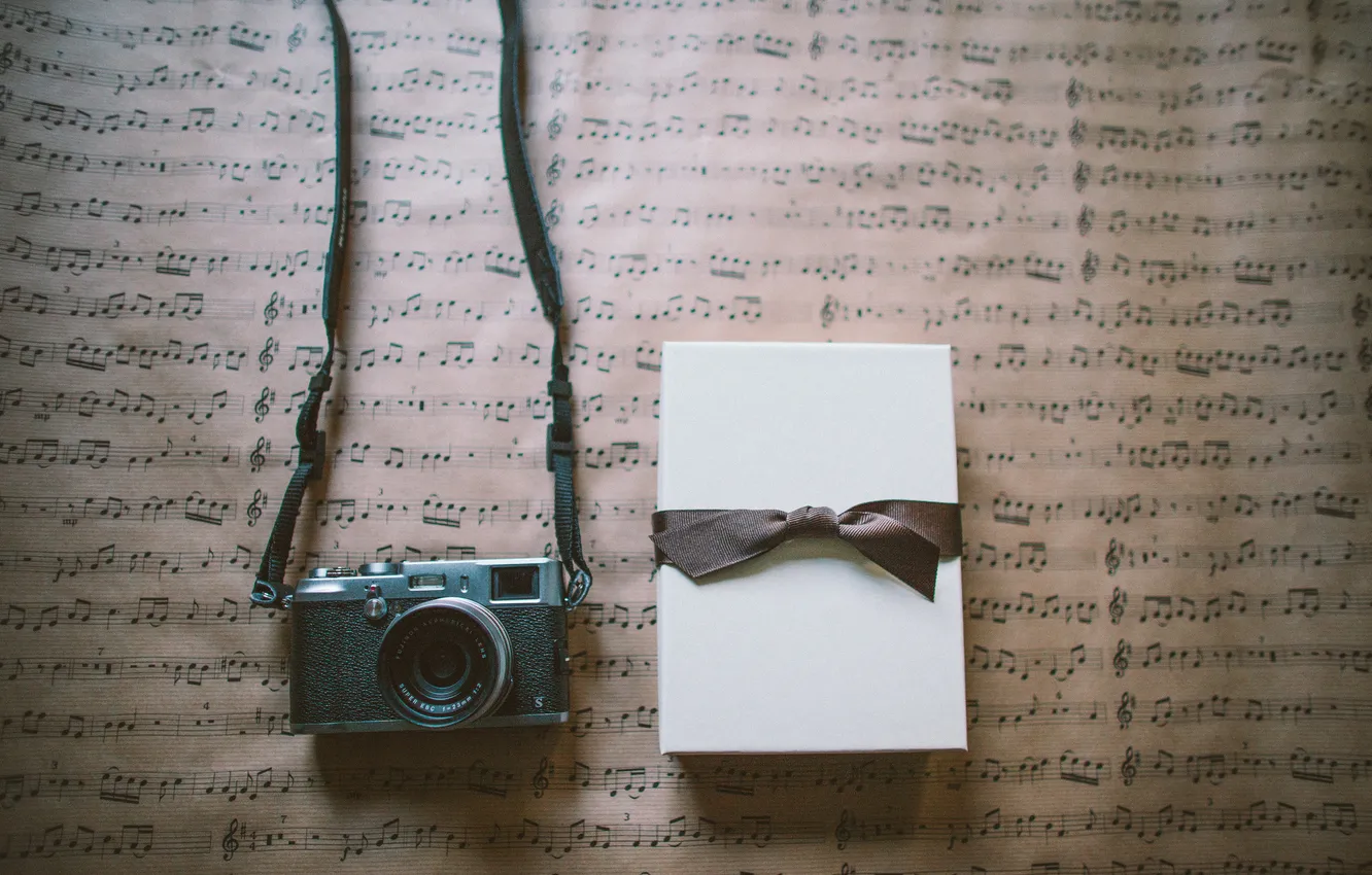 Photo wallpaper gift, the camera, tape