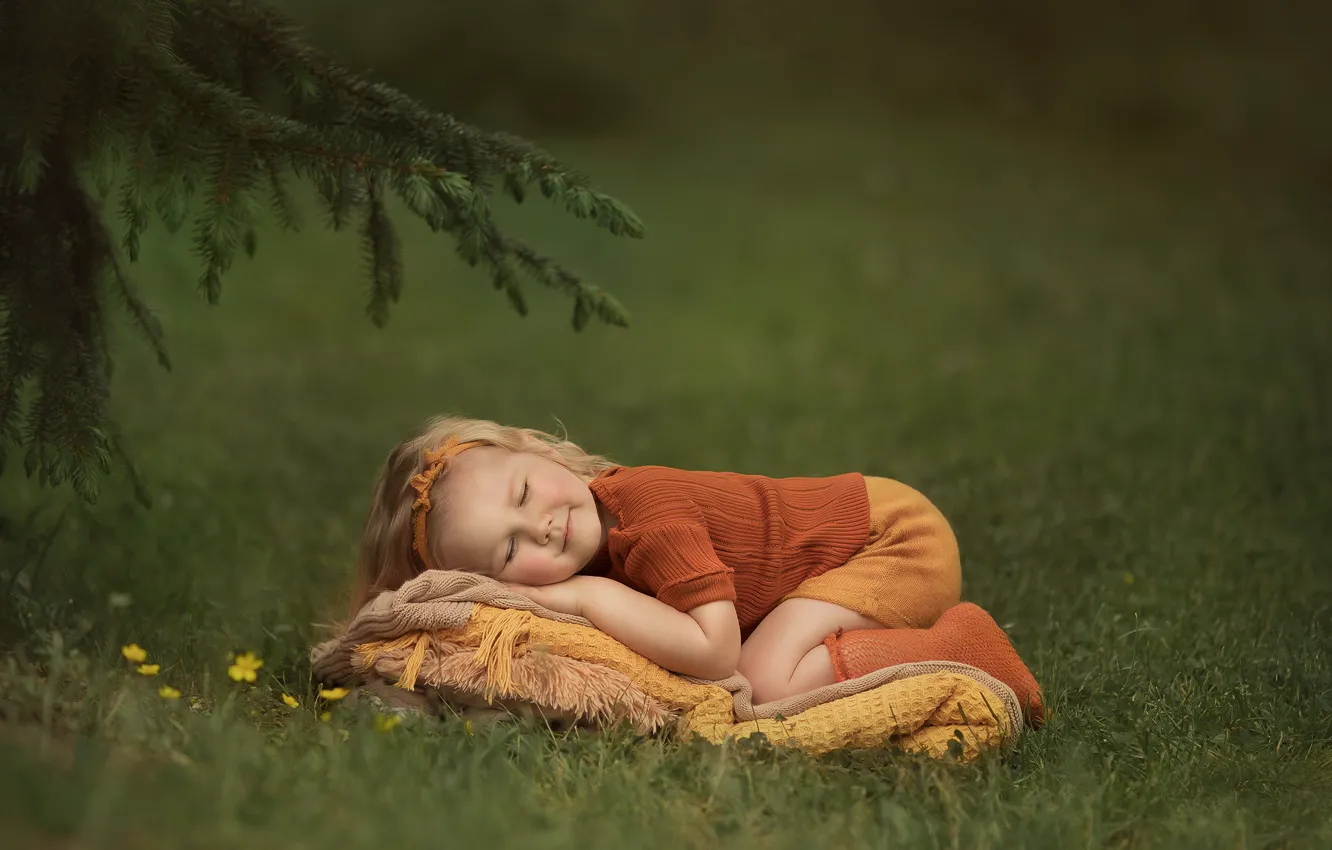 Photo wallpaper grass, branches, nature, sleep, girl, needles, child, Chudak Irena