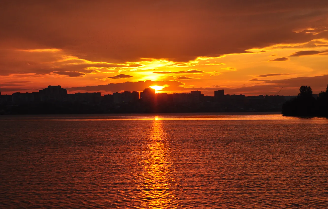 Photo wallpaper water, the sun, sunset, the city, horizon