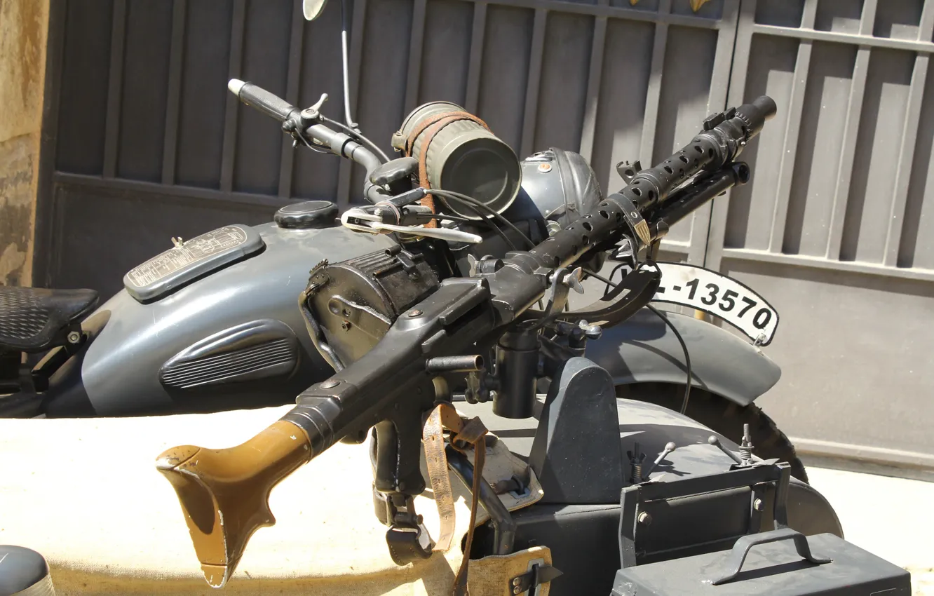 Photo wallpaper motorcycle, machine gun, German, single, MG-34